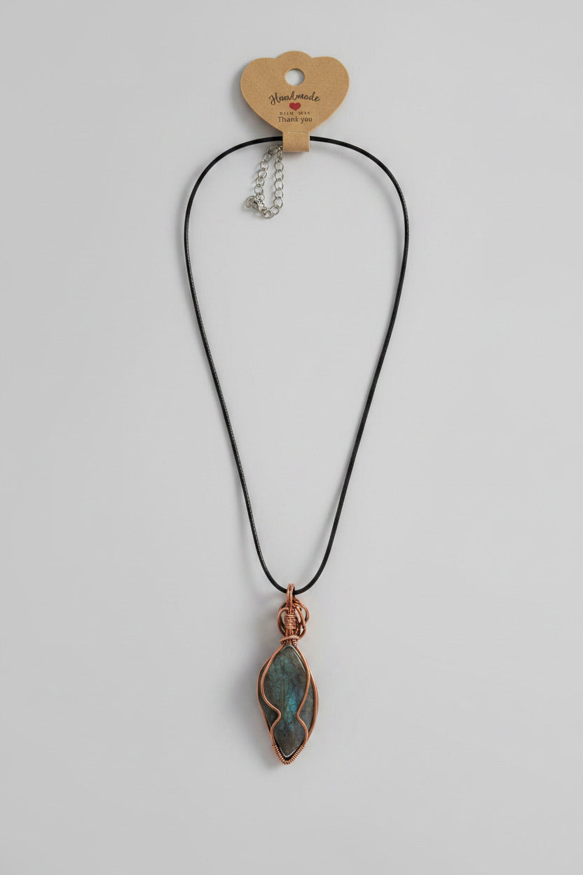 Labradorite Cabochon Necklace – Oxidised Copper Wire Wrap